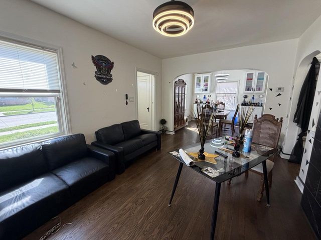 3847 N 55th STREET, Milwaukee, WI 53216