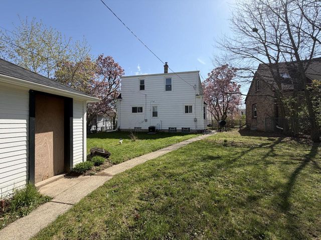3847 N 55th STREET, Milwaukee, WI 53216