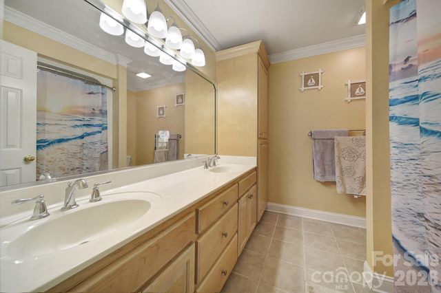 129 Verna Drive, Statesville, NC 28625