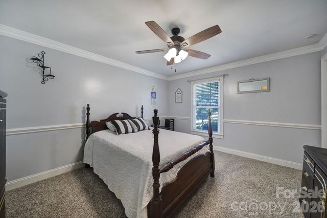 129 Verna Drive, Statesville, NC 28625