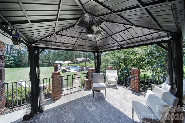 129 Verna Drive, Statesville, NC 28625