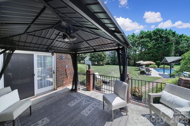 129 Verna Drive, Statesville, NC 28625