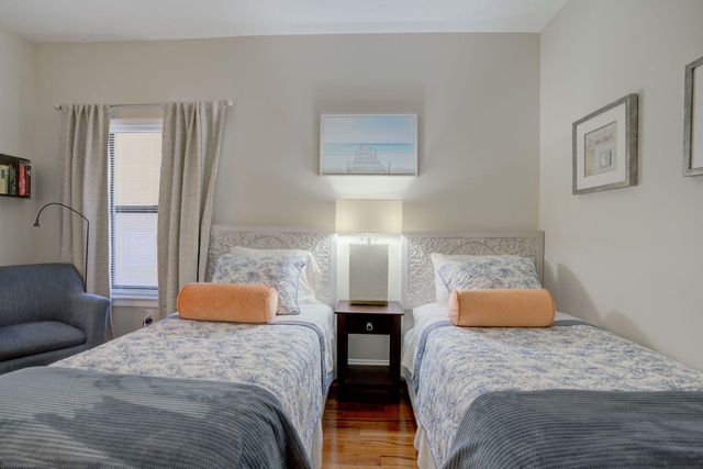 500 Uno Lago Drive 404, Juno Beach, FL 33408