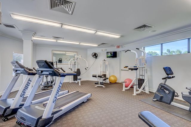 500 Uno Lago Drive 404, Juno Beach, FL 33408