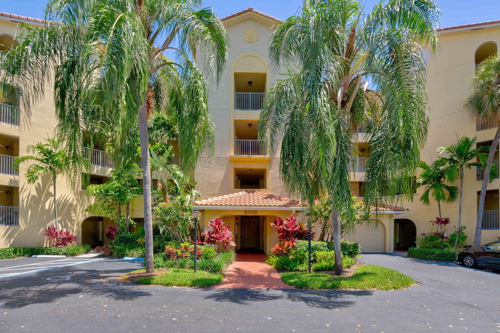 500 Uno Lago Drive 404, Juno Beach, FL 33408