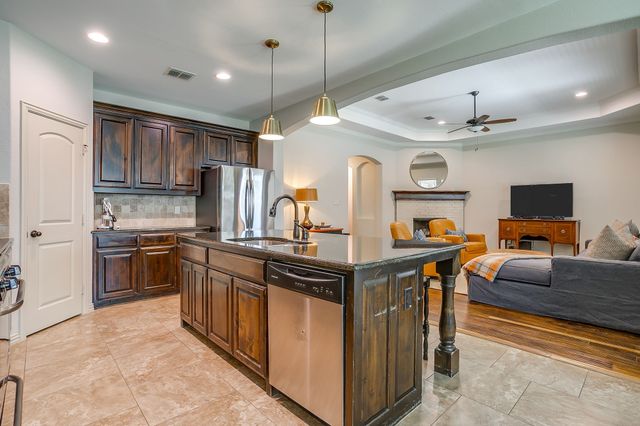 3936 Brookdale Road, Benbrook, TX 76116