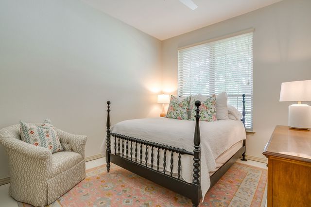 3936 Brookdale Road, Benbrook, TX 76116