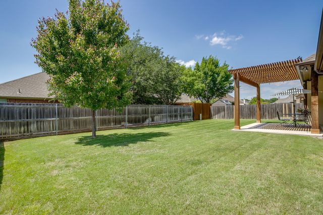 3936 Brookdale Road, Benbrook, TX 76116