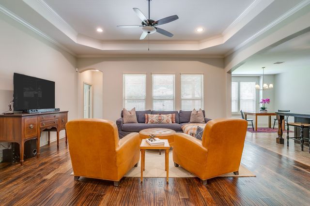 3936 Brookdale Road, Benbrook, TX 76116