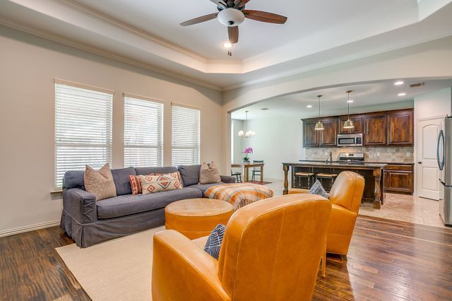 3936 Brookdale Road, Benbrook, TX 76116