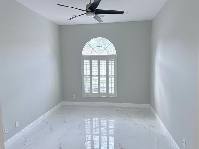 861 SW Munjack Circle, Port St. Lucie, FL 34986