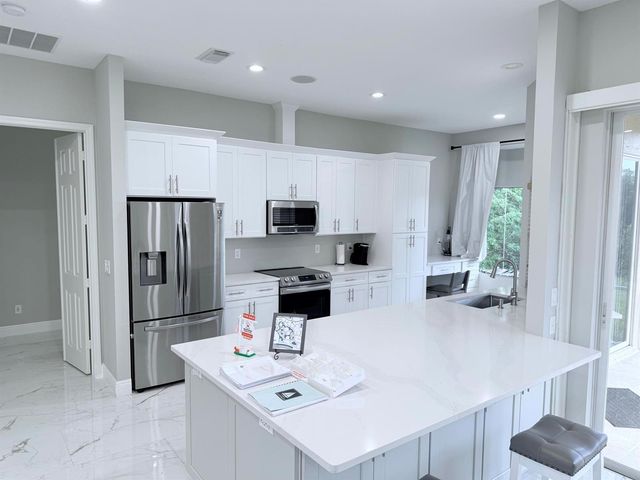 861 SW Munjack Circle, Port St. Lucie, FL 34986