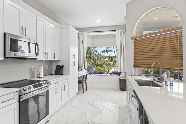 861 SW Munjack Circle, Port St. Lucie, FL 34986