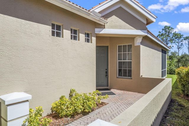 861 SW Munjack Circle, Port St. Lucie, FL 34986
