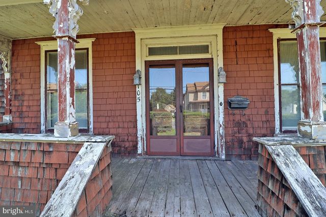 105 EAST BAY AVENUE, Manahawkin, NJ 08050