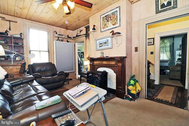 105 EAST BAY AVENUE, Manahawkin, NJ 08050