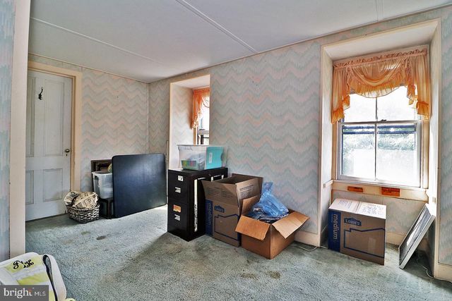 105 EAST BAY AVENUE, Manahawkin, NJ 08050