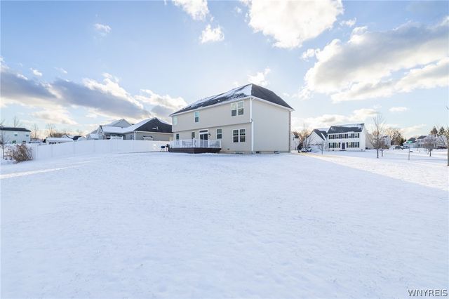 3 Willow Bridge Trail, Penfield, NY 14526