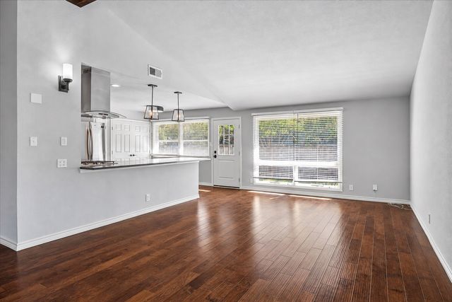 907 Melrose Drive, Richardson, TX 75080