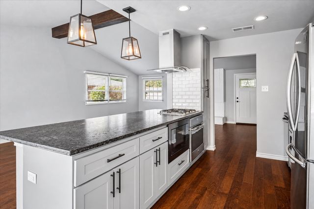 907 Melrose Drive, Richardson, TX 75080
