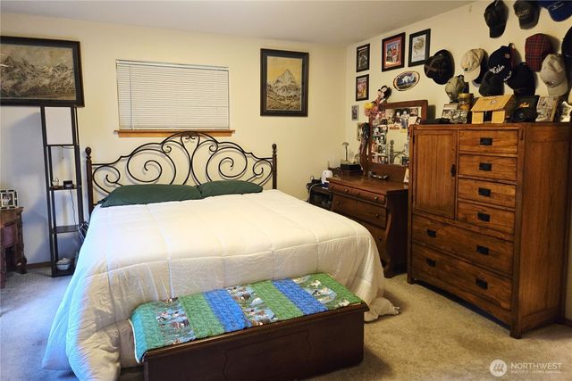 632 W Summer Breeze Lane, Sequim, WA 98382