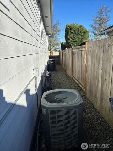 632 W Summer Breeze Lane, Sequim, WA 98382