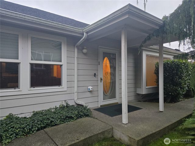 632 W Summer Breeze Lane, Sequim, WA 98382