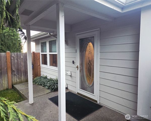 632 W Summer Breeze Lane, Sequim, WA 98382