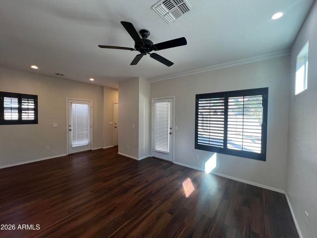 1757 S VOYAGER Drive, Gilbert, AZ 85295