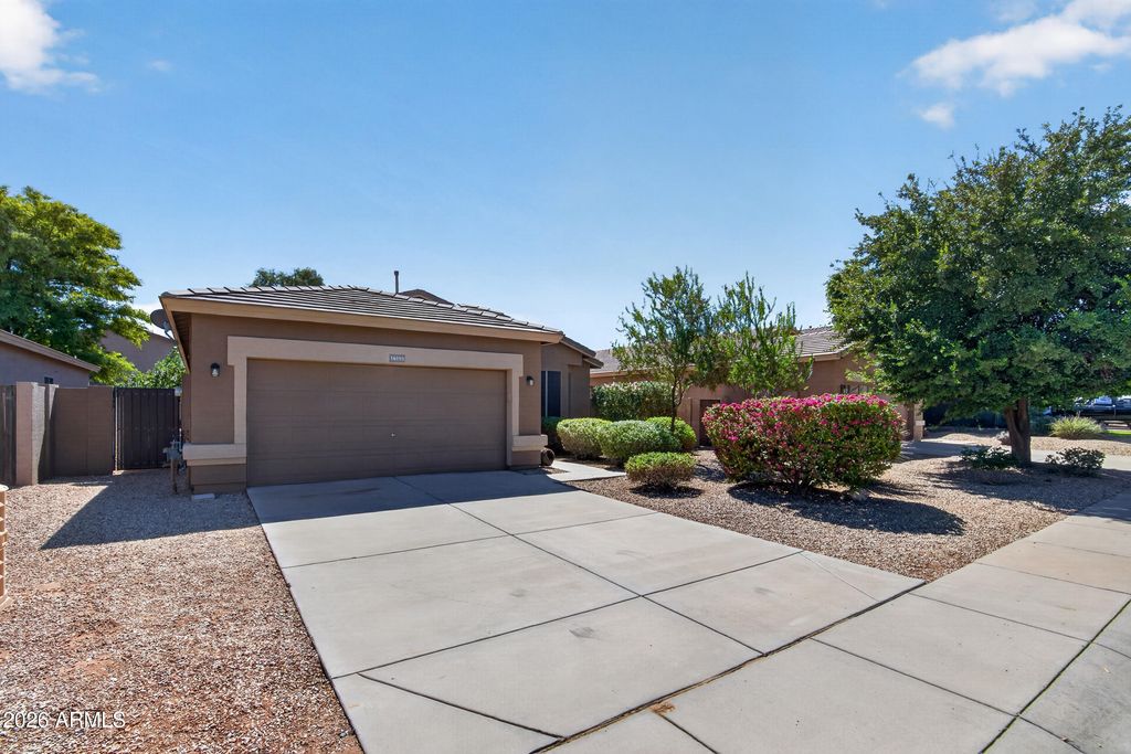 16195 W WATSON Lane, Surprise, AZ 85379 — exterior