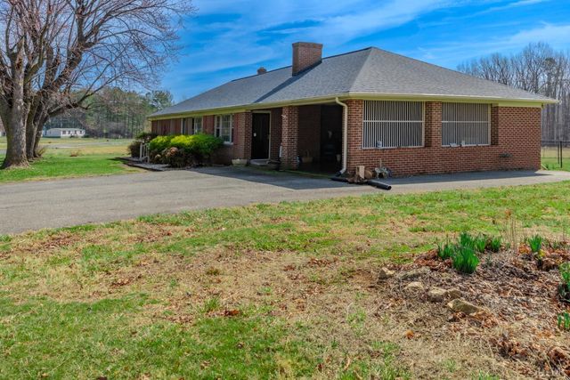 63 Morris Church Road, Brookneal, VA 24528