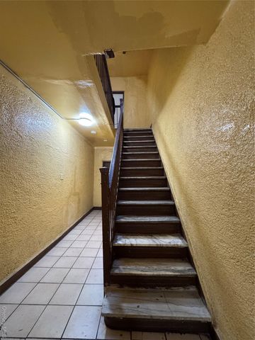 1140 Metcalf Avenue, Bronx, NY 10472