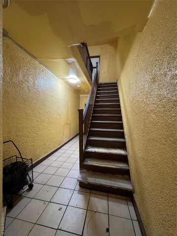 1140 Metcalf Avenue, Bronx, NY 10472