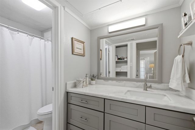 11201 Lynbrook Drive 3812, Houston, TX 77042