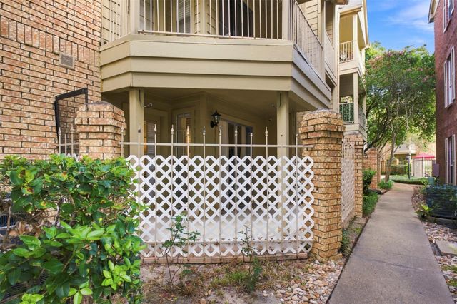 11201 Lynbrook Drive 3812, Houston, TX 77042