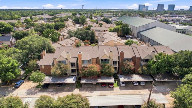 11201 Lynbrook Drive 3812, Houston, TX 77042