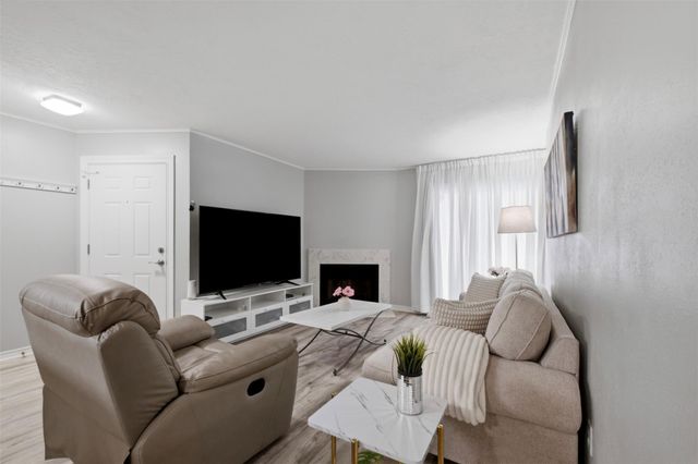 11201 Lynbrook Drive 3812, Houston, TX 77042