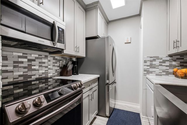 11201 Lynbrook Drive 3812, Houston, TX 77042
