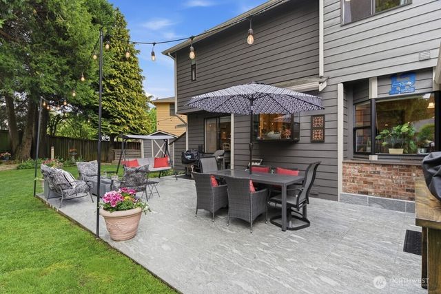 20712 33rd Avenue W, Lynnwood, WA 98036