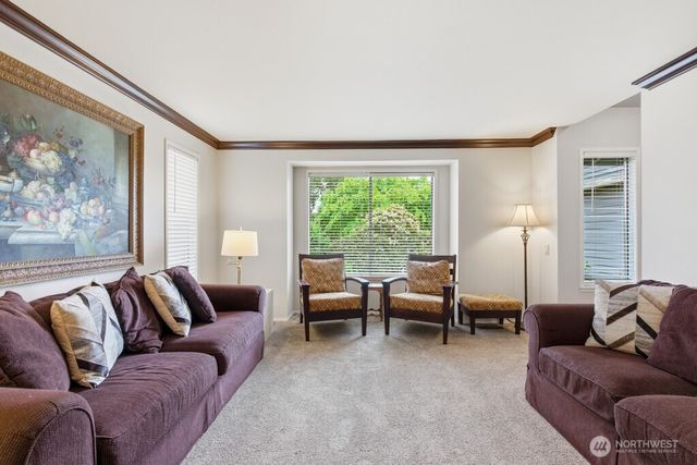 20712 33rd Avenue W, Lynnwood, WA 98036