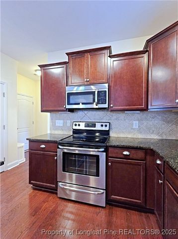 6062 Whitemoss Court, Fayetteville, NC 28311