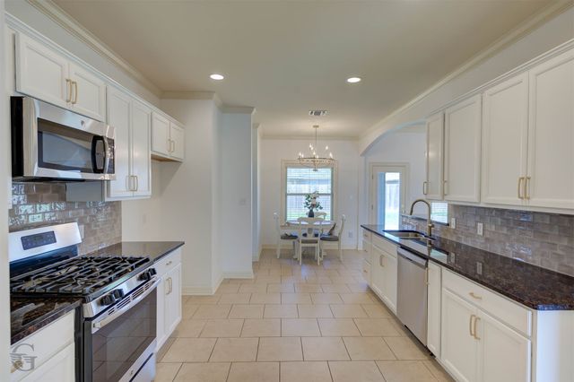 233 Sedgewick Avenue, Haughton, LA 71037