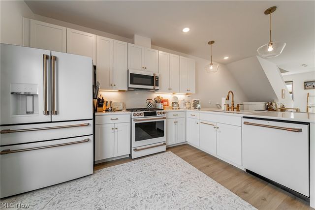 7311 Catlin Court, Cleveland, OH 44102