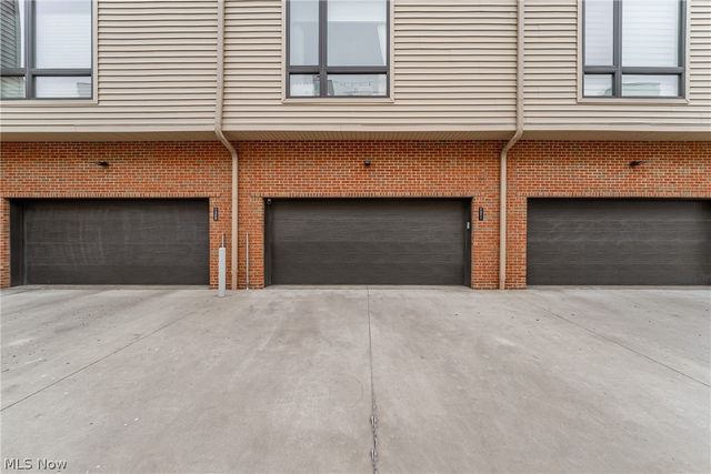 7311 Catlin Court, Cleveland, OH 44102