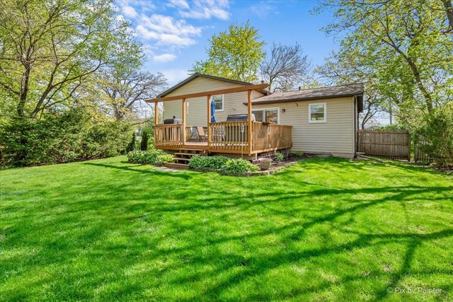 788 N Hainesville Road, Round Lake, IL 60073