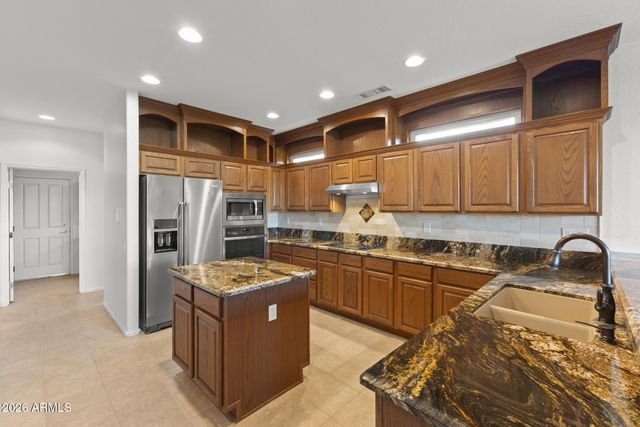 17148 W CALISTOGA Drive, Surprise, AZ 85387