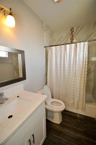 134 E 104th, Los Angeles, CA 90003