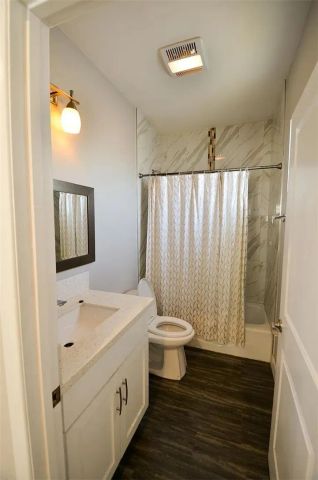 134 E 104th, Los Angeles, CA 90003