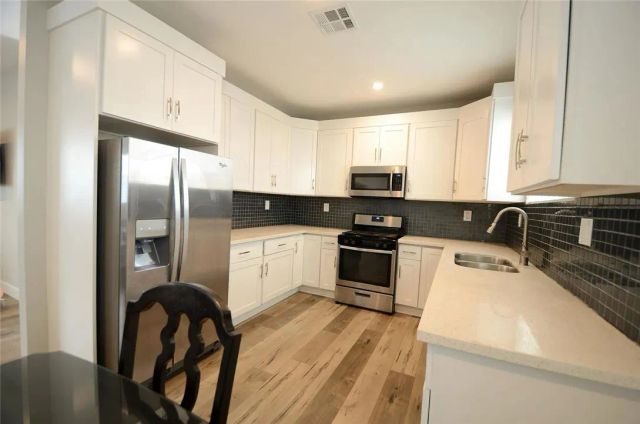 134 E 104th, Los Angeles, CA 90003