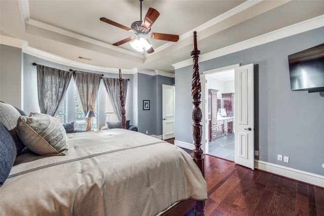 6428 Lavendale Avenue, Dallas, TX 75230